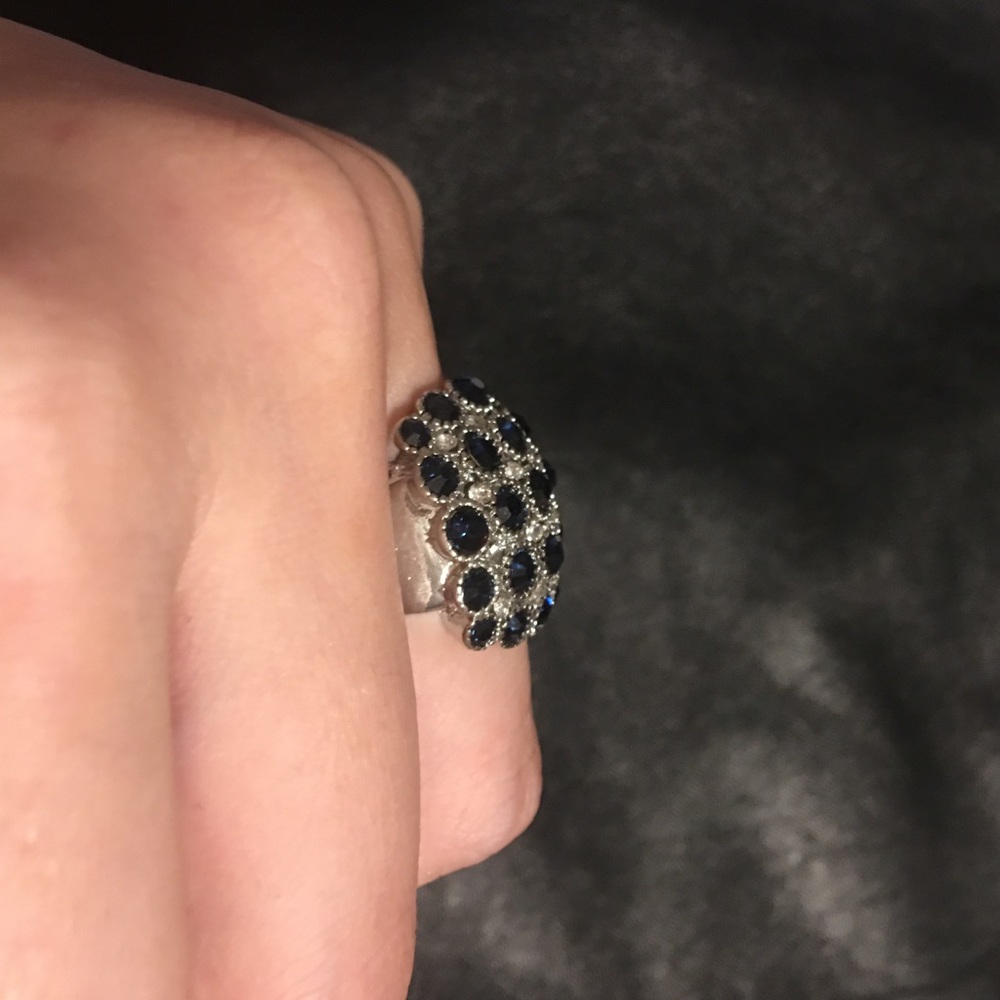 Large sapphire crystal statement ring - Picture 4 of 5